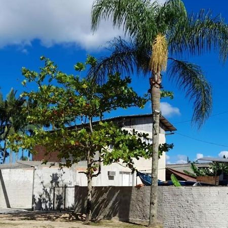 Pousada Max House Vida Simples De Sfs Sc Sao Francisco do Sul Luaran gambar